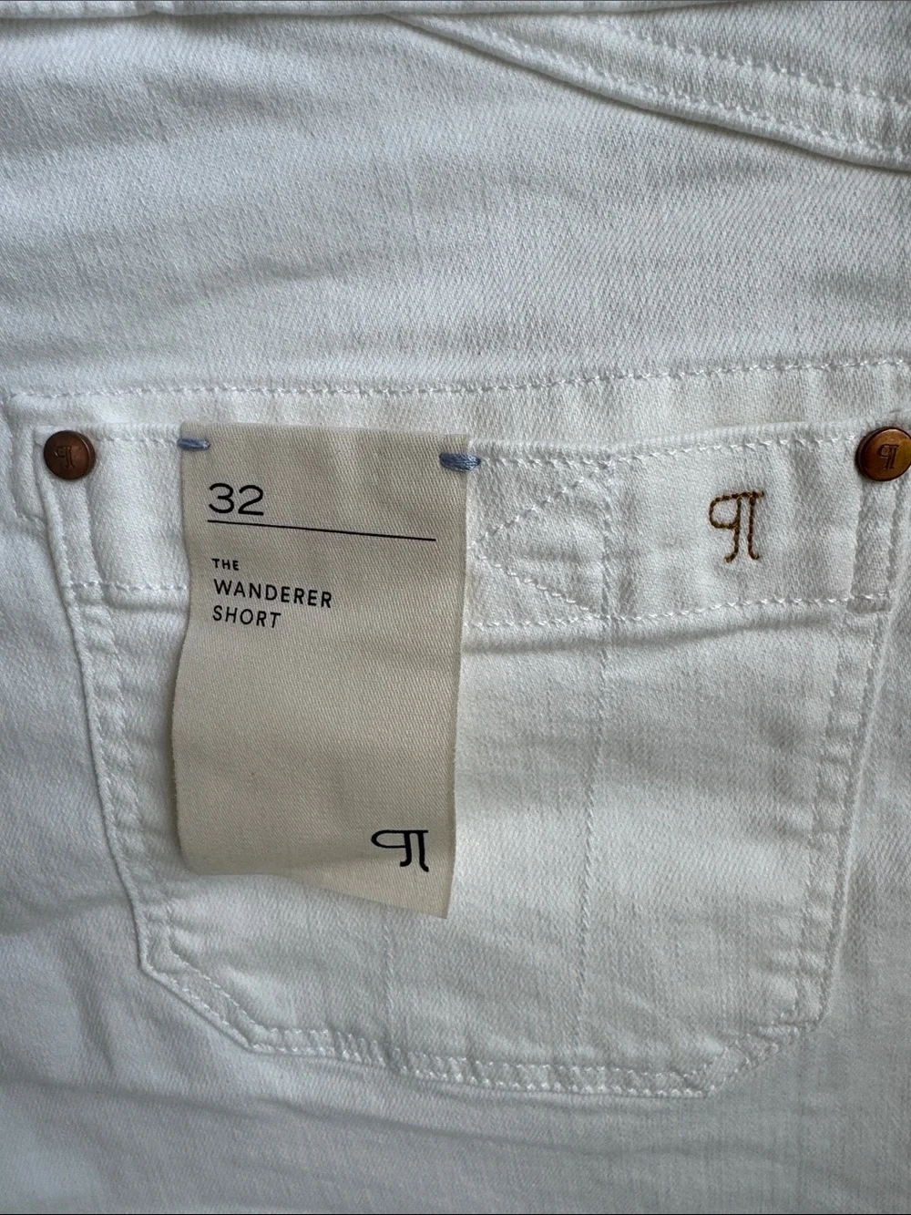 Anthropologie Pilcro The Wanderer White Shorts 32 NWT
